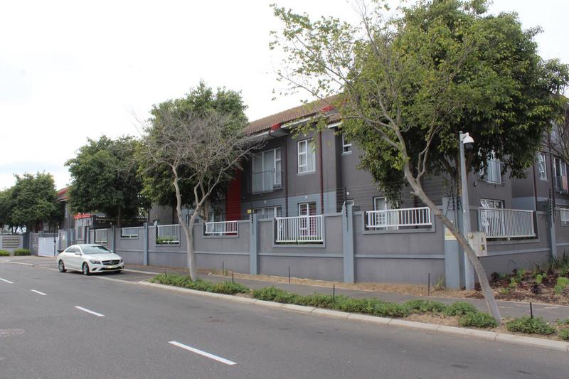2 Bedroom Property for Sale in Buhrein Western Cape